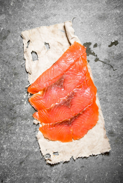“Cold Smoked” Salmon a la Montreal - Recipes from BritiShop, Thailand