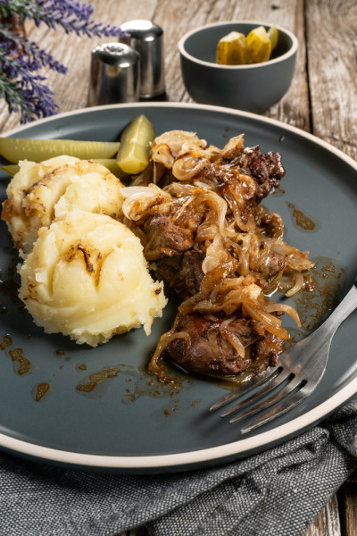Liver and onions - สูตรอาหารจากบริทิช็อป ประเทศไทย