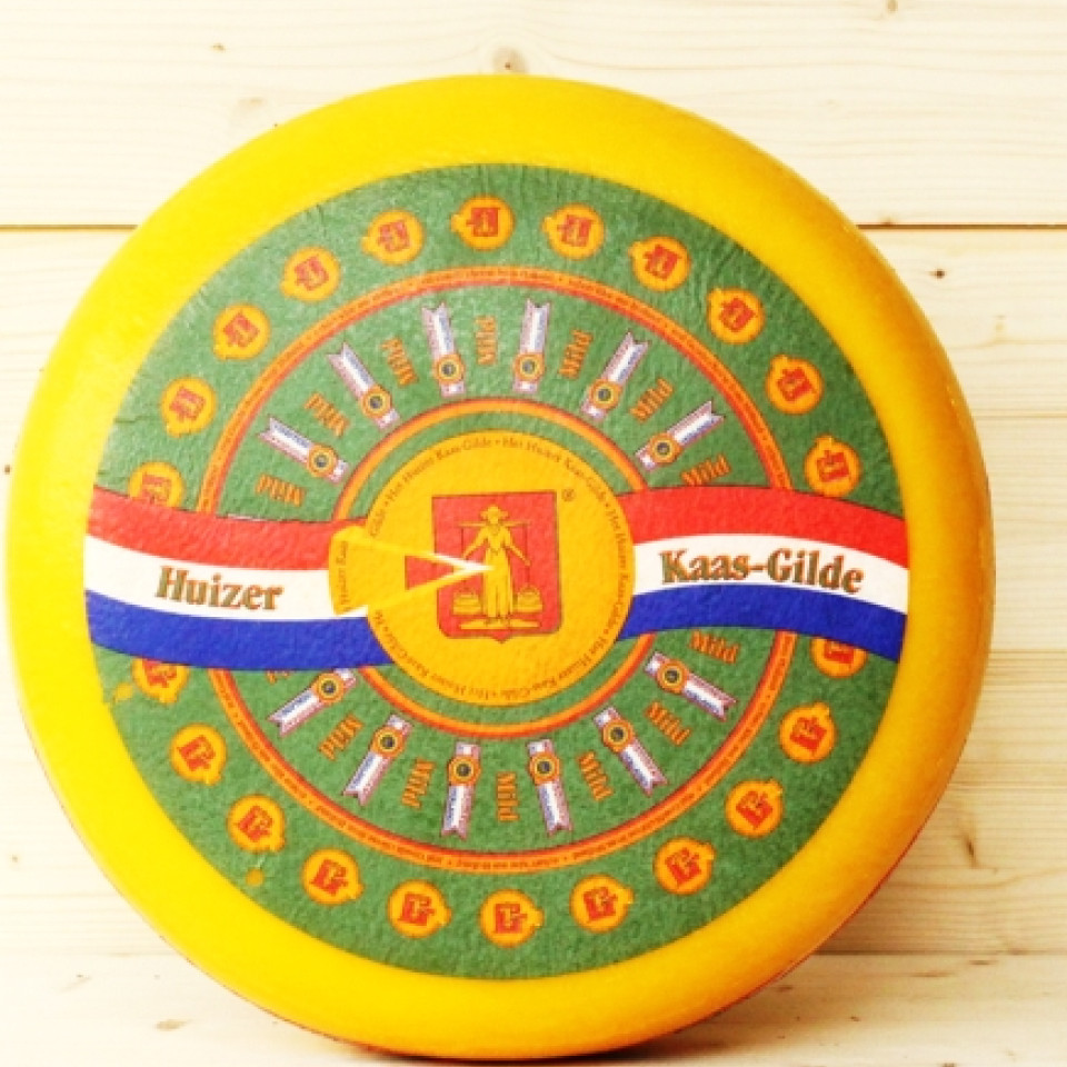 Huizer Kaas Gilde - Gouda Cheese Wheel approx 4.5 kg at BritiShop, Thailand