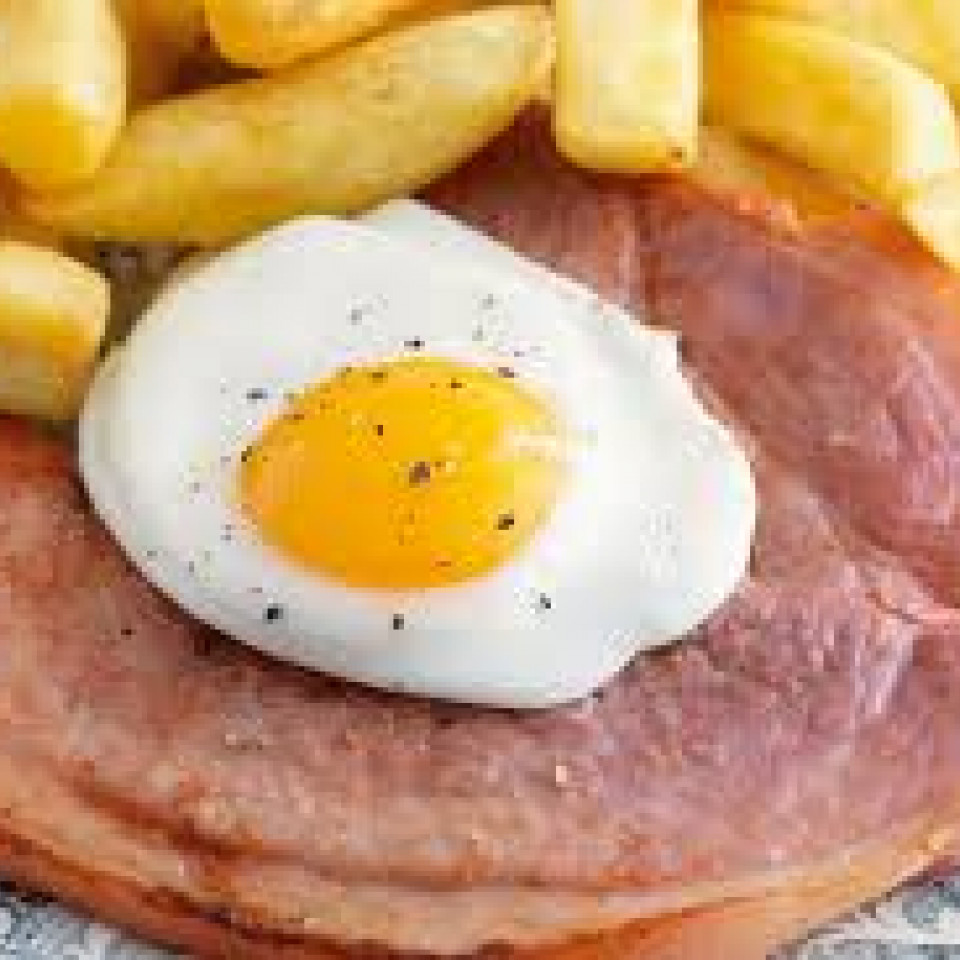Pineapple Egg And Chips Grill Gammon Steak Horseshoe Gammon 250g