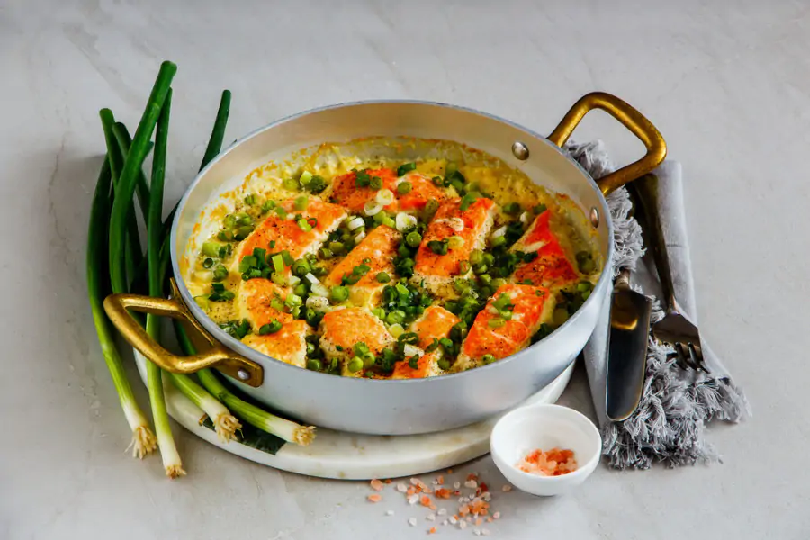 One-pan Thai green salmon