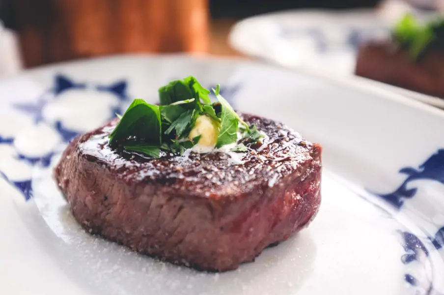 Pan-Seared Filet Mignon with Garlic & Herb Butter