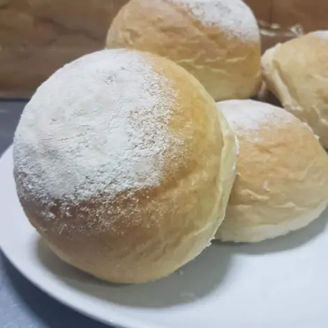 Flour Topped Soft Buns (60g)
