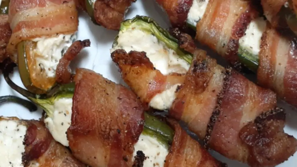 Bacon-Wrapped Jalapeno Poppers