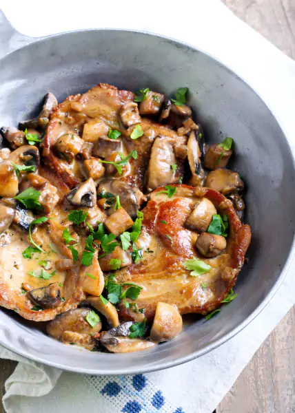 Pork Chops with Mushroom Cream Sauce